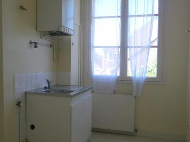 Location Appartement 2 pièces 35m² TOURS 37000