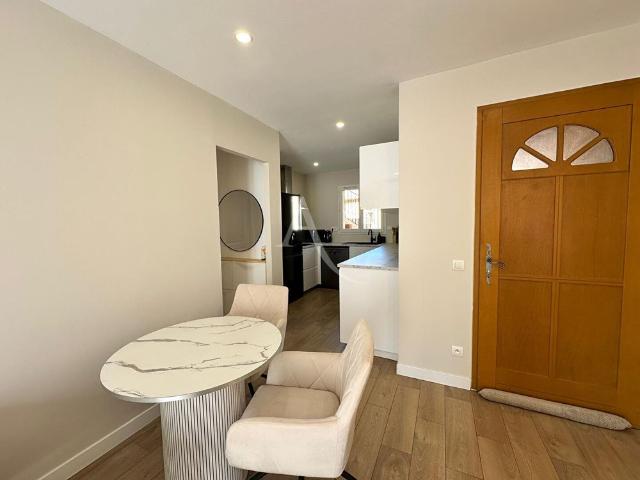 Location appartement 2 pièces, 36.60m², Rians