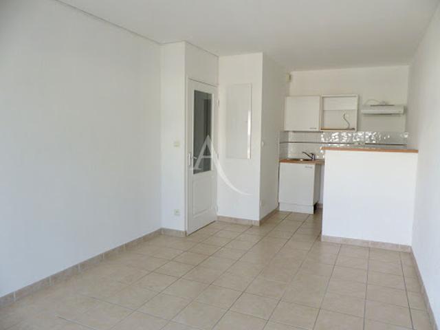 Location Appartement 2 pièces 36.2 m2 Nimes