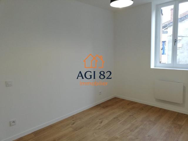 Location Appartement 2 pièces 36m² CASTELSARRASIN 82100