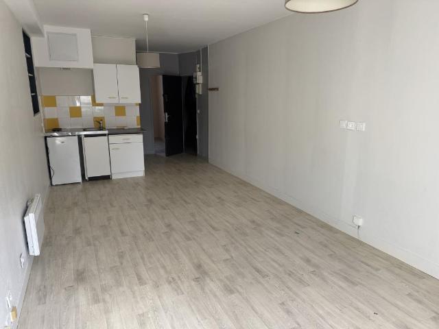 Location Appartement 2 pièces 36m² ANGERS 49100