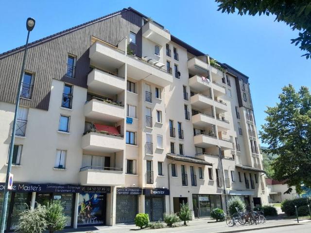 Location Appartement 2 pièces 36m² ANNECY 74000