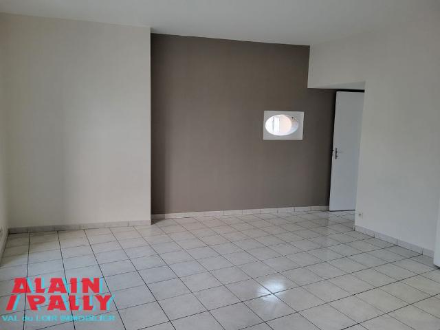 Location Appartement 2 pièces 36m² BONNEVAL 28800