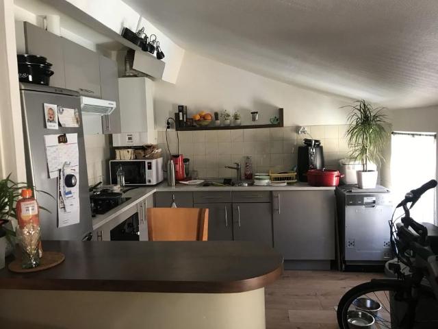 Location Appartement 2 pièces 36m² FONTAINES SUR SAONE 69270