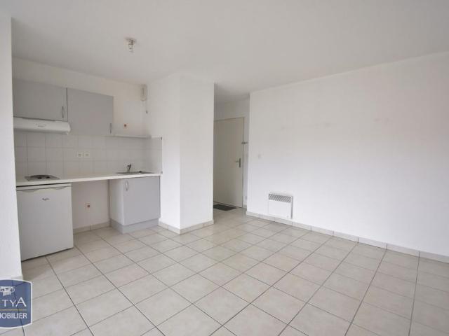 Location Appartement 2 pièces 36m² LE MANS 72100