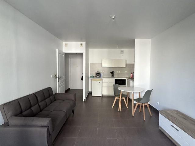 Location Appartement 2 pièces 36m² MONTPELLIER 34000