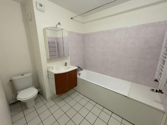 Location Appartement 2 pièces 36m² NANTES 44000