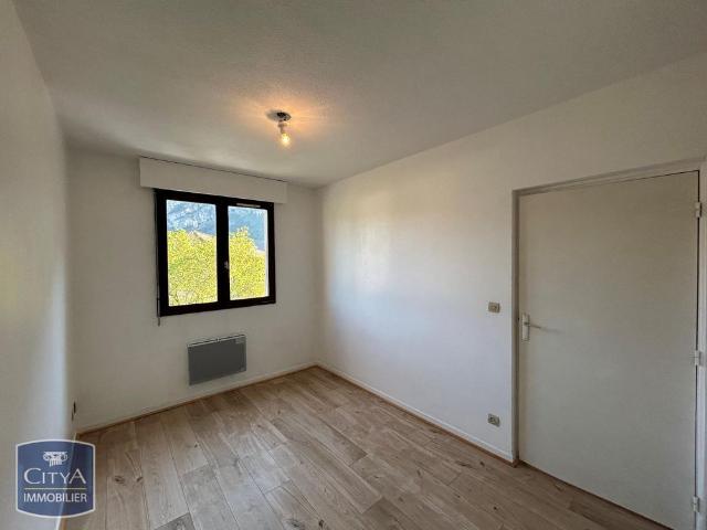 Location Appartement 2 pièces 36m² SASSENAGE 38360
