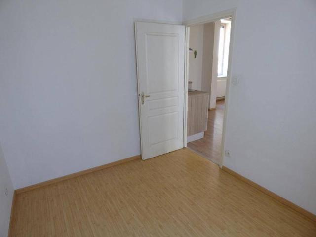 Location appartement 2 pièces 38.82 m² à Mâcon 71000 4 420 €