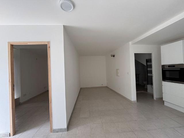 Location appartement 2 pièces, 38.97m², Vauvert