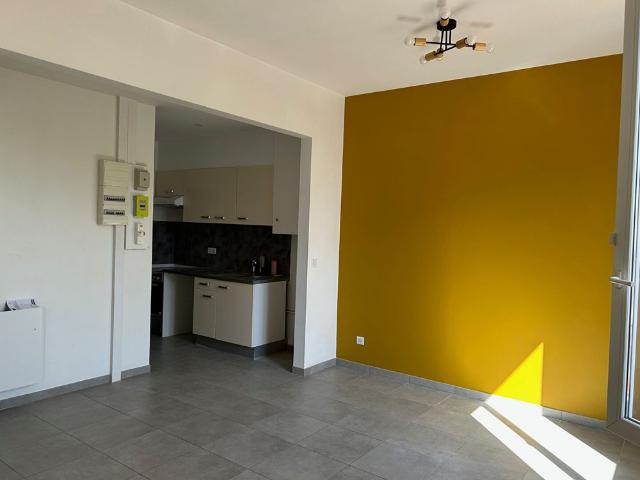 Location appartement 2 pièces, 38.38m², Vitry sur Seine