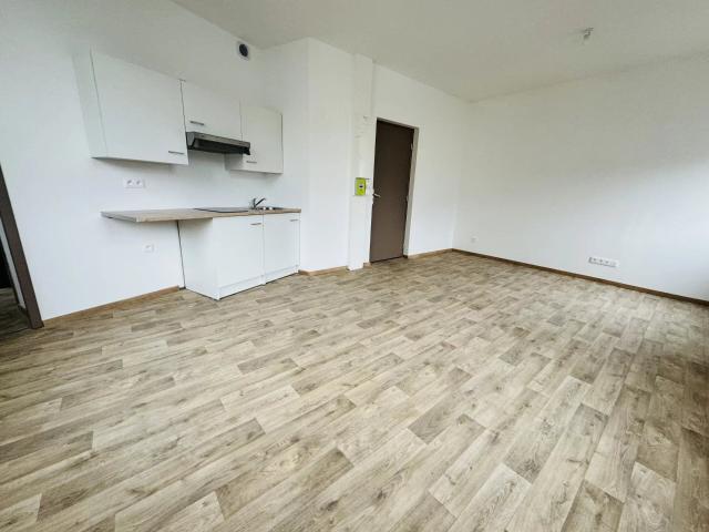 Location Appartement 2 pièces 38 m2 à Saint Quentin