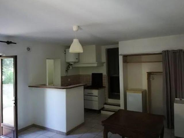 Location Appartement 2 pièces 38 m2 Aix en Provence