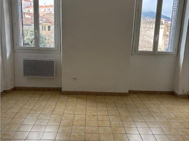 Location Appartement 2 pièces 38 m2 Ales