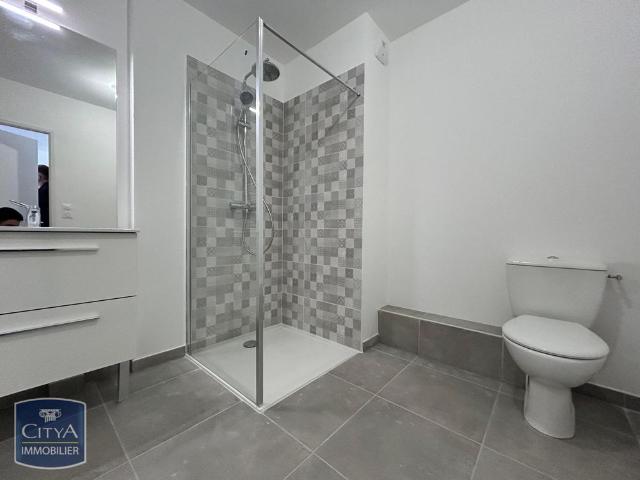 Location Appartement 2 pièces 38m² CAVAILLON 84300