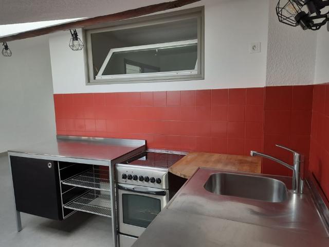 Location Appartement 2 pièces 38m² CHARLIEU 42190