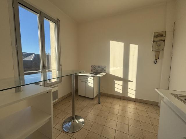 Location Appartement 2 pièces 38m² CHATELLERAULT 86100