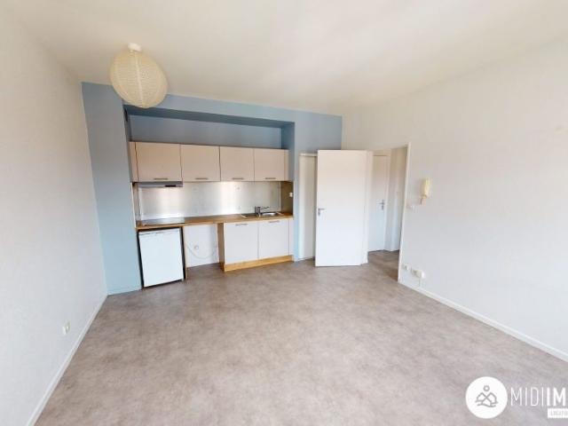 Location Appartement 2 pièces 38m² ALBI 81000