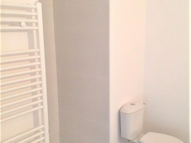 Location Appartement 2 pièces 38m² AVIGNON 84000
