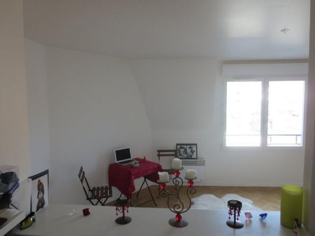 Location Appartement 2 pièces 38m² AVON 77210