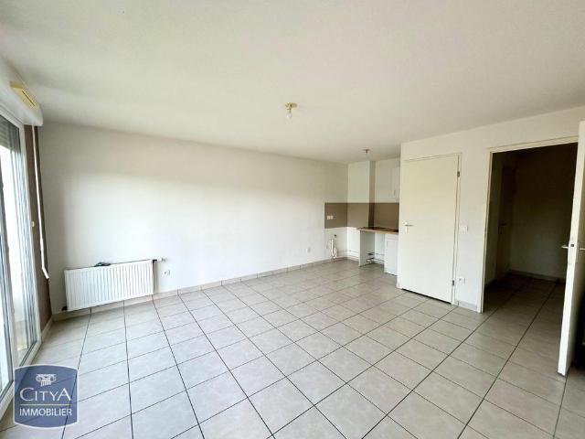 Location Appartement 2 pièces 38m² BOURG EN BRESSE 01000