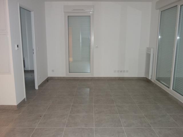 Location Appartement 2 pièces 38m² MONTPELLIER 34000