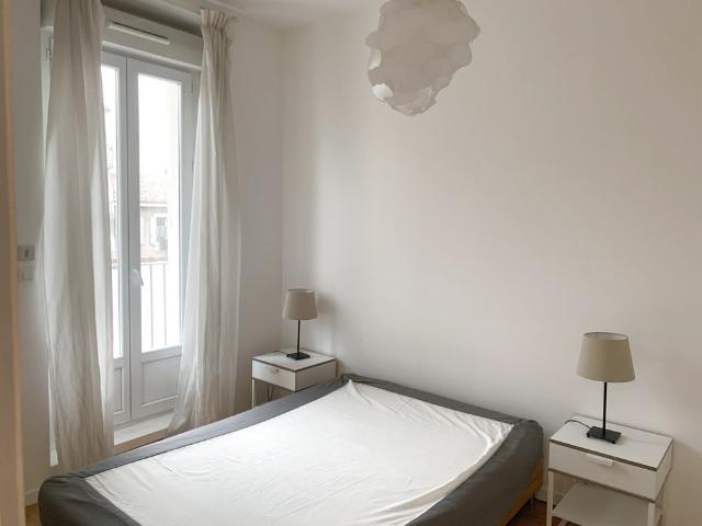 Location Appartement 2 pièces 38m² MARSEILLE 5ème