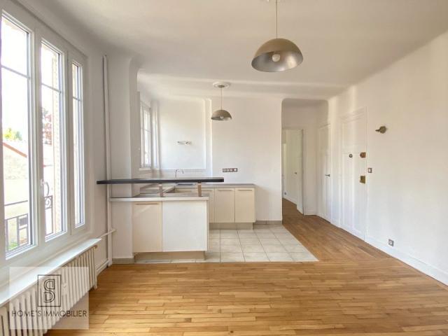 LOCATION APPARTEMENT 2 PIÈCES 38M² MEUBLÉ LE RAINCY