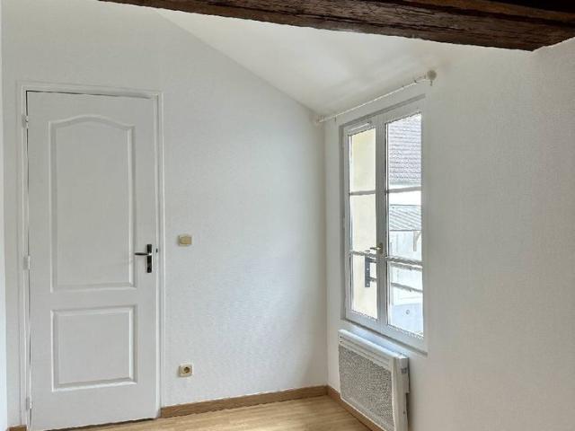 Location Appartement 2 pièces 38m² MEAUX 77100