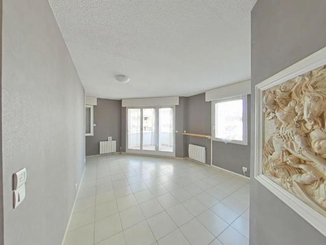 Location Appartement 2 pièces 38m² ROMANS SUR ISERE 26100