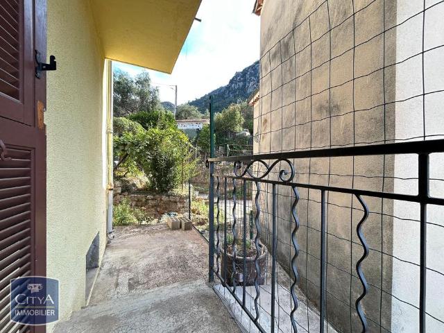 Location Appartement 2 pièces 39m² CASTAGNIERS 06670