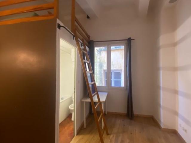 Location Appartement 2 pièces 39m² AIX EN PROVENCE 13100