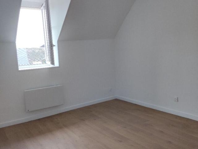 Location Appartement 2 pièces 39m² BARENTIN 76360