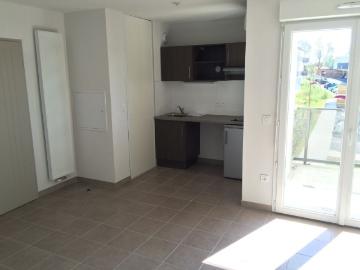Location Appartement 2 pièces 39m² BASSENS 33530