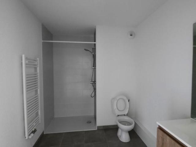 Location Appartement 2 pièces 39m² BASSENS 33530