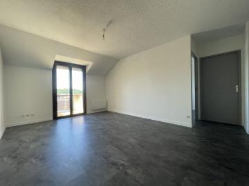 Location Appartement 2 pièces 39m² ONET LE CHATEAU 12850