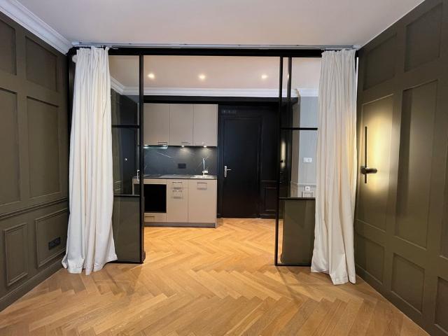 Location Appartement 2 pièces 39m² LYON 6ème