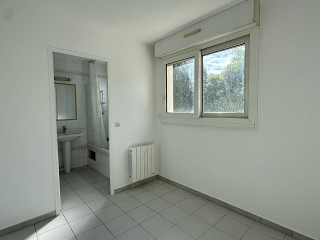Location Appartement 2 pièces 39m² MONTPELLIER 34090