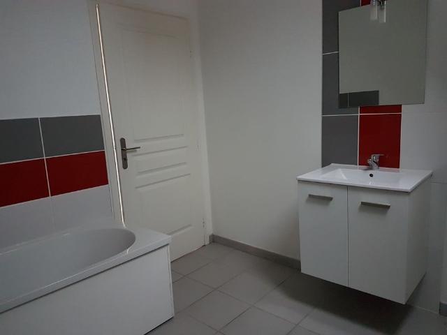 Location Appartement 2 pièces 39m² MAING 59233