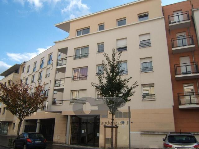 Location Appartement 2 pièces 39m² NANCY 54000