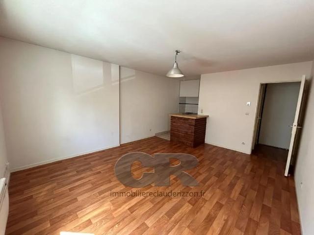 Location Appartement 2 pièces 39m² NANCY 54000