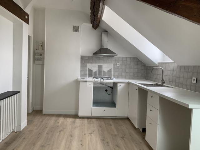 Location Appartement 2 pièces 39m² PARIS 15ème