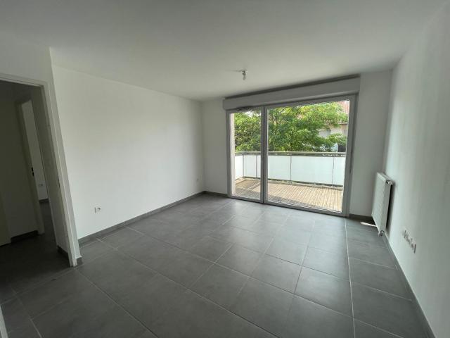 Location Appartement 2 pièces 39m² TOULOUSE 31200