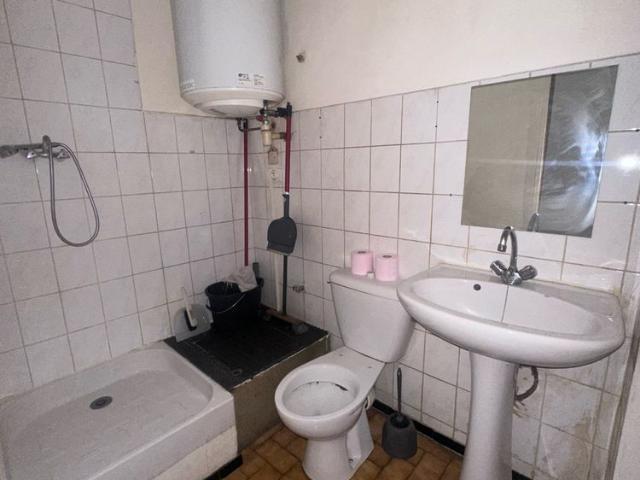 Location Appartement 2 pièces 39m² TOULON 83000