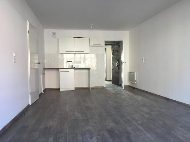 Location appartement 2 pièces TOURCOING 49m² à 660.86€/mois CDC Habitat