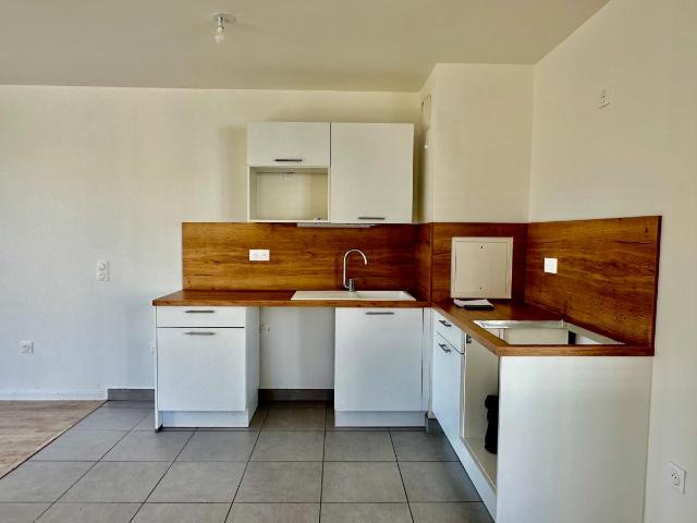 Location appartement 2 pièces VERNEUIL SUR SEINE 51m² à 990.21€/mois CDC Habitat