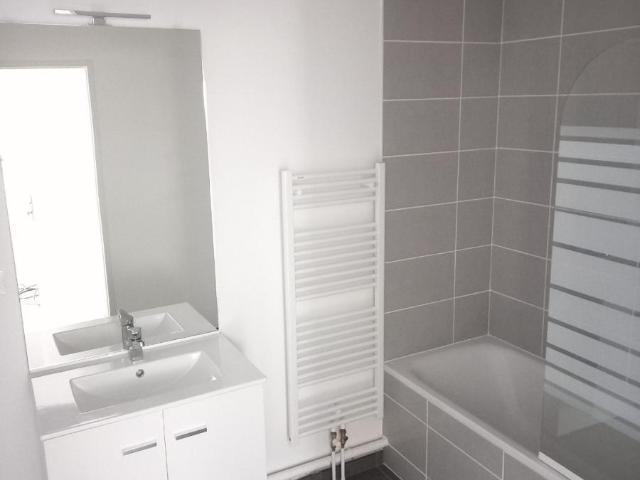 Location appartement 2 pièces WATTIGNIES 46m² à 711.76€/mois CDC Habitat