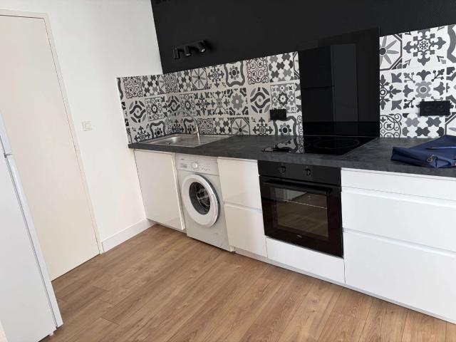 Location appartement 2 pièces Angers Saint Léonard Madeleine 49