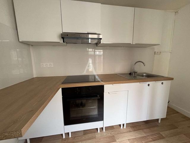 Location appartement 2 pièces Angers Saint Serge 49