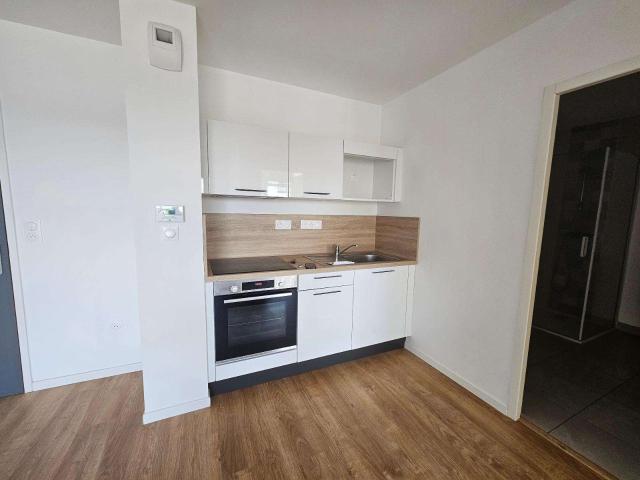 Location appartement 2 pièces Angers Saint Serge 49